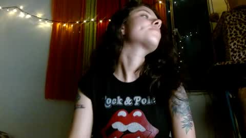 Snapshot of soka_lovers_04_ chatting on 12/07/24, 02:53 Sofia online show from 12/07/24, 02:53