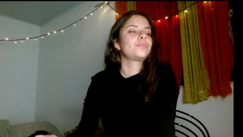 Snapshot of soka_lovers_04_ chatting on 01/09/25, 12:25 Sofia online show from 01/09/25, 12:25