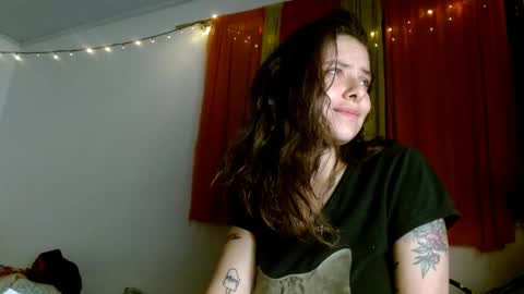 Snapshot of soka_lovers_04_ chatting on 02/28/25, 04:21 Sofia online show from 02/28/25, 04:21