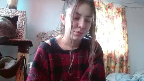 Snapshot of soka_lovers_04_ chatting on 10/24/25, 12:34 Sofia online show from 10/24/25, 12:34