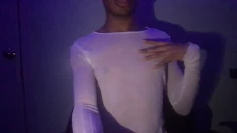 Snapshot of solaceeve chatting on 12/03/24, 03:20 SolaceEve online show from 12/03/24, 03:20