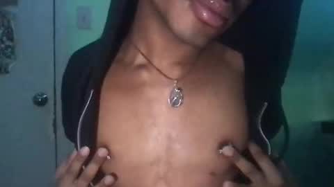 Snapshot of solaceeve chatting on 01/28/25, 07:21 SolaceEve online show from 01/28/25, 07:21