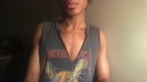 Snapshot of solaceeve chatting on 09/15/25, 01:16 SolaceEve online show from 09/15/25, 01:16