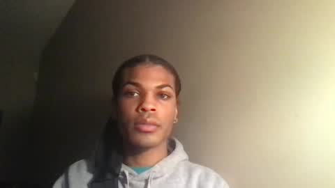 Snapshot of solaceeve chatting on 10/25/25, 09:53 SolaceEve online show from 10/25/25, 09:53