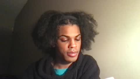 Snapshot of solaceeve chatting on 10/29/25, 03:09 SolaceEve online show from 10/29/25, 03:09