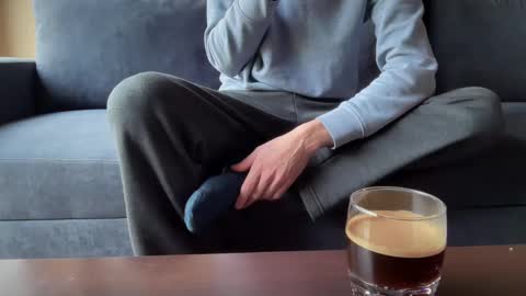 Snapshot of sondages chatting on 02/12/25, 08:16 Sondages online show from 02/12/25, 08:16