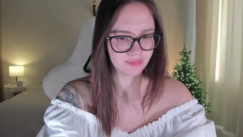 Snapshot of sonia_moon_ chatting on 12/24/24, 04:33 sonia_moon_ online show from 12/24/24, 04:33