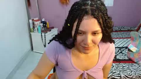 Snapshot of soniafuckboobs chatting on 01/07/25, 04:27 soniafuckboobs online show from 01/07/25, 04:27