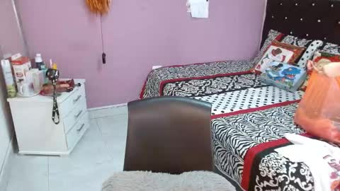 Snapshot of soniaplayass chatting on 01/09/25, 12:52 soniaplayass online show from 01/09/25, 12:52