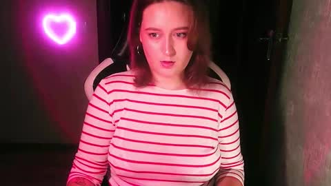 Snapshot of sonibear chatting on 09/16/25, 09:38 OksiFels online show from 09/16/25, 09:38