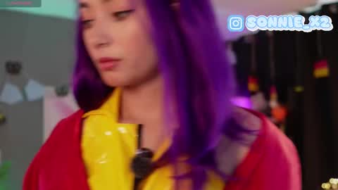 Sonnie online show from 10/01/25, 01:28