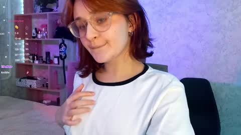 Snapshot of sonya_mikki chatting on 03/05/25, 06:01 Sonya online show from 03/05/25, 06:01