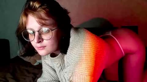 Snapshot of sonya_mikki chatting on 09/09/25, 04:06 Sonya online show from 09/09/25, 04:06