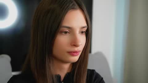 Snapshot of sonyaericsson chatting on 09/25/25, 09:13 Eva 3 online show from 09/25/25, 09:13