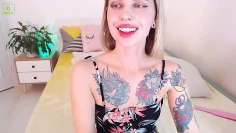 Snapshot of sonyalime chatting on 03/02/25, 10:35 Sonya Lime online show from 03/02/25, 10:35