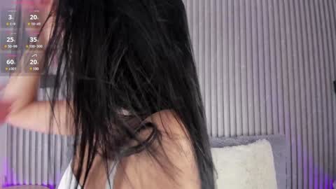 Snapshot of sophi_carter chatting on 12/16/24, 11:12 Sophi online show from 12/16/24, 11:12