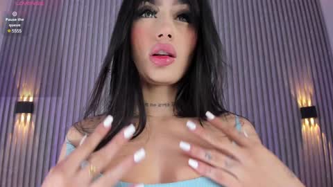 Snapshot of sophi_carter chatting on 01/20/25, 11:13 Sophi online show from 01/20/25, 11:13