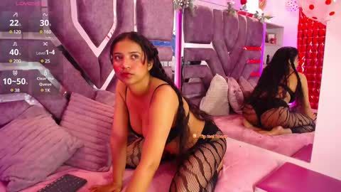 Snapshot of sophi_gray chatting on 02/11/25, 06:30 Shophi online show from 02/11/25, 06:30