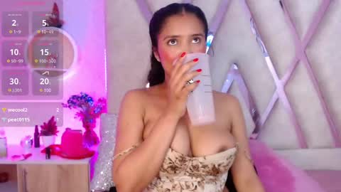 Snapshot of sophi_gray chatting on 02/12/25, 05:16 Shophi online show from 02/12/25, 05:16
