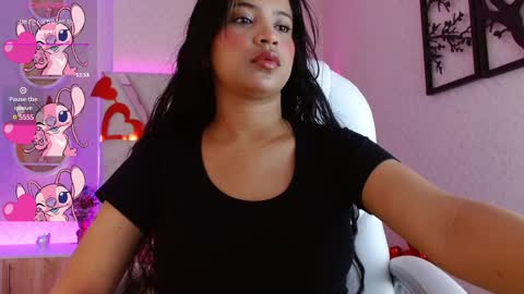 Snapshot of sophi_gray chatting on 02/27/25, 11:41 Shophi online show from 02/27/25, 11:41