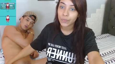 sophia and josh online show from 11/03/25, 09:48