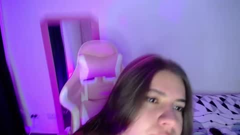 sophi_oo online show from 11/07/25, 02:33