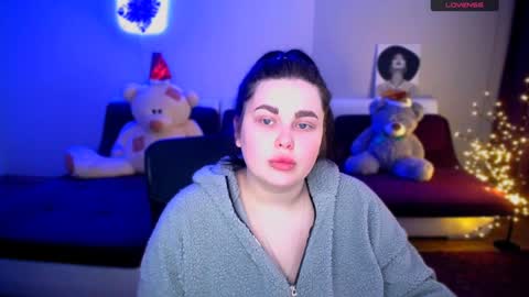 Snapshot of sophia__olsen chatting on 12/08/24, 09:35 sophia__olsen online show from 12/08/24, 09:35
