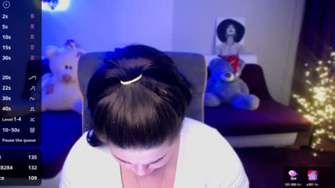 Snapshot of sophia__olsen chatting on 01/12/25, 12:33 sophia__olsen online show from 01/12/25, 12:33