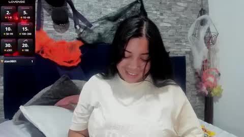 Sophia  online show from 10/25/25, 11:40