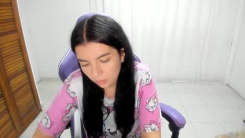 Sara Sophia online show from 10/09/25, 08:07