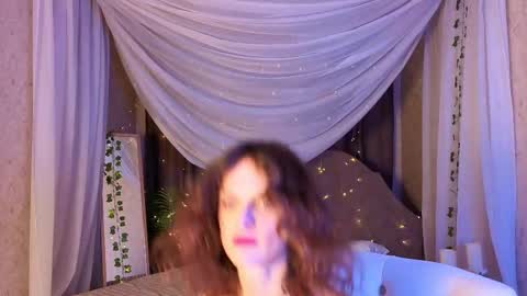 Sophia online show from 10/26/25, 01:55