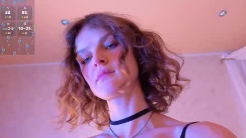 Sophia online show from 11/20/25, 02:01