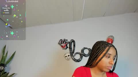 Snapshot of sophia_ebony___ chatting on 10/29/25, 12:18 sophia_ebony___ online show from 10/29/25, 12:18