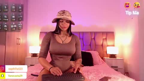 Sophia Carson online show from 03/06/25, 10:47