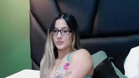 Sofia online show from 01/27/25, 02:35