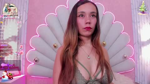 Snapshot of sophia_smith0 chatting on 01/07/25, 09:03 sophia online show from 01/07/25, 09:03