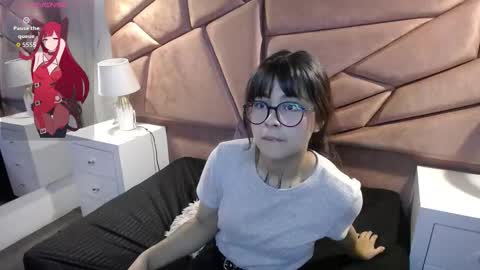 Sophi  online show from 09/15/25, 11:21