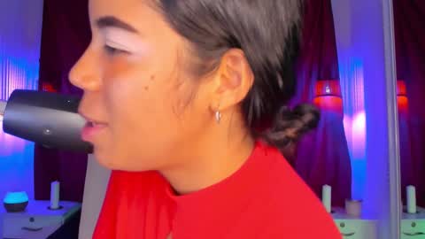 Sophie Hill  online show from 11/12/25, 09:36