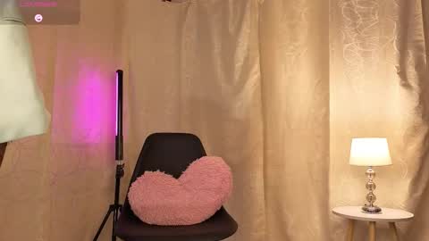 Sophia online show from 10/20/25, 12:44