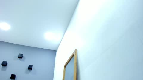 Snapshot of sophiarossee chatting on 02/15/25, 12:01 Sofi online show from 02/15/25, 12:01