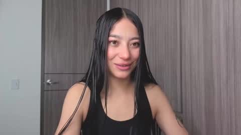 Snapshot of sophie_bbs chatting on 09/17/25, 02:30 Sophie online show from 09/17/25, 02:30