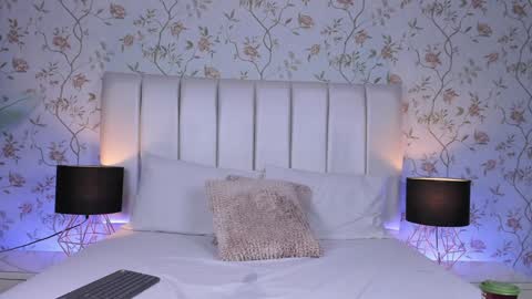 Sofia  santodomingo online show from 01/14/25, 10:55