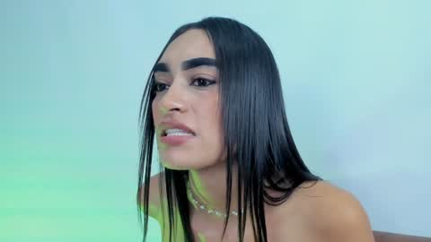 Sofia  santodomingo online show from 02/03/25, 10:11