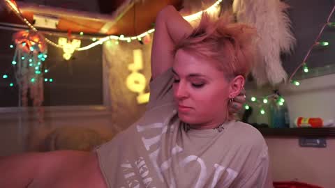 derpy derpington online show from 12/14/24, 03:18