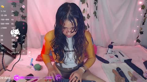 Snapshot of sophie_north chatting on 02/03/25, 04:31 Sophie online show from 02/03/25, 04:31