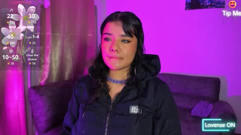 Sofia online show from 11/06/25, 02:23