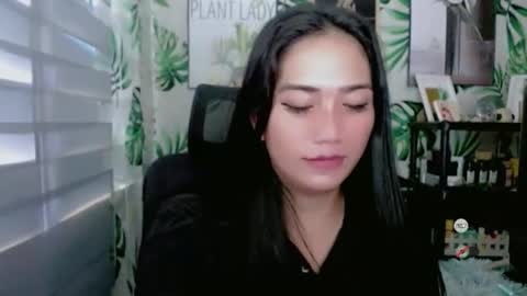 Snapshot of sophiebaley_ chatting on 11/14/25, 10:51 Sophie online show from 11/14/25, 10:51