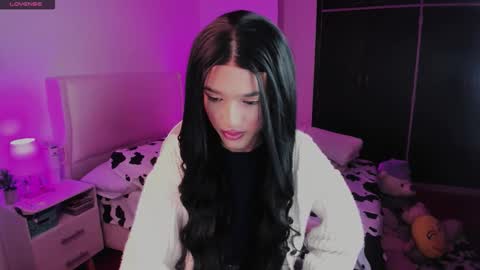 Snapshot of sophiecornett chatting on 10/28/25, 02:26 online show from 10/28/25, 02:26