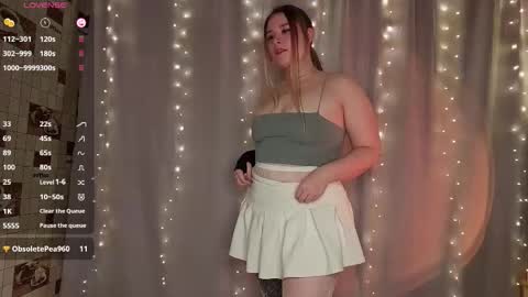 Sophie online show from 11/29/25, 03:26