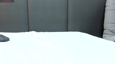 sophieharris__ online show from 12/28/24, 01:50